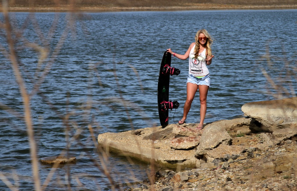 Elevated Girl wakeboarder babe blonde chick graci morgan